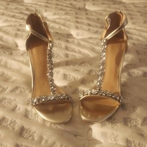 EUC Badgley Mischka Jeweled Thick High Heels